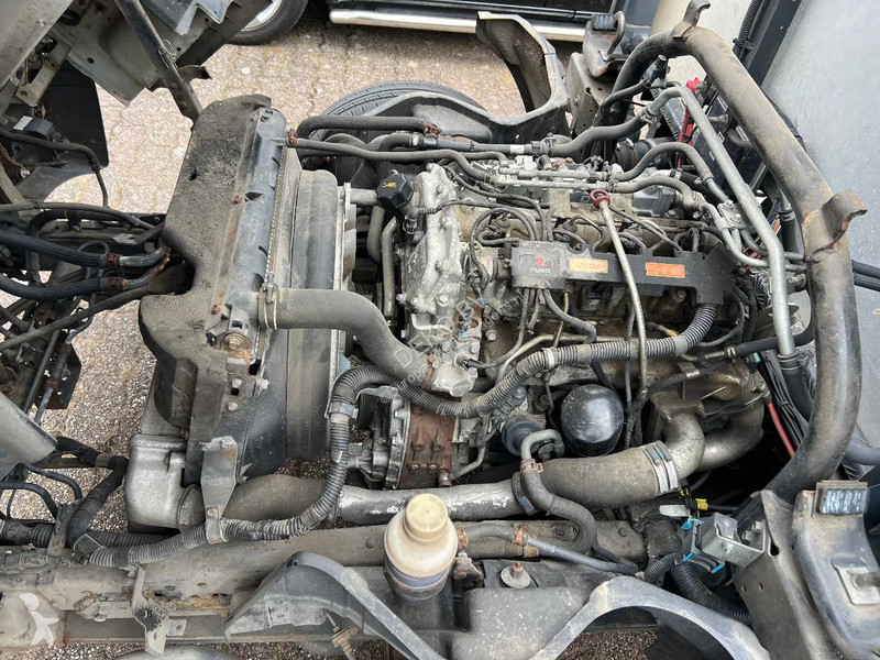 Véhicule utilitaire Mitsubishi Oprijer 3c13