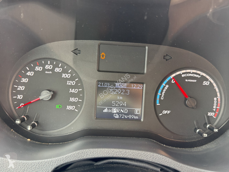 Veicolo commerciale Mercedes 312 L2H2...