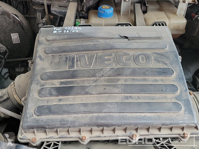 Véhicule utilitaire Iveco 35S11