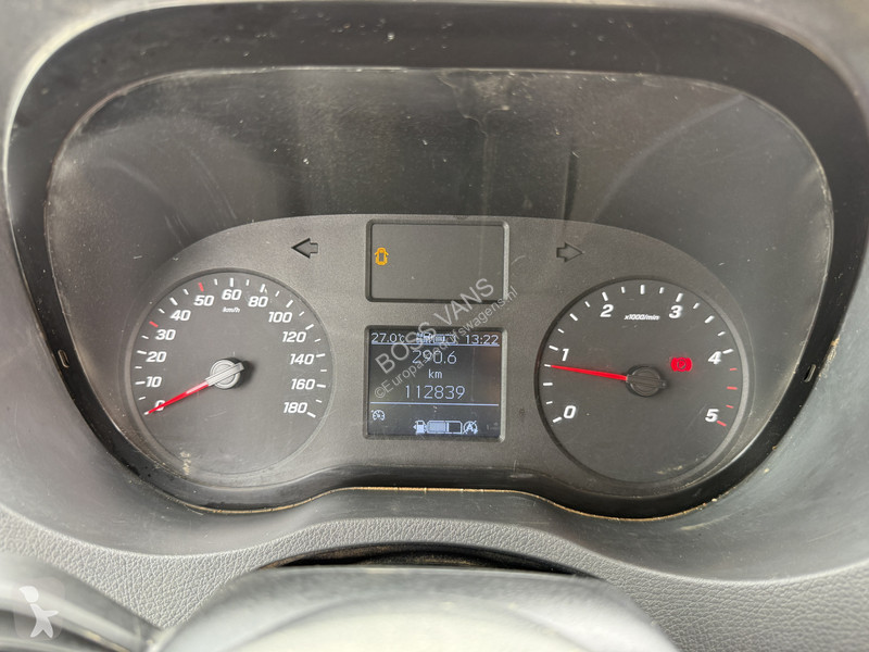 Autoutilitară Mercedes 314 2.2 CDI L2H2 Dubbele...