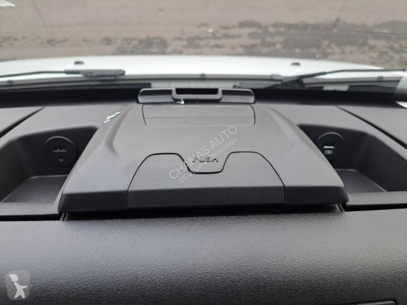 Autoutilitară Iveco 35S18 A8 180CV 3L FOURGON...