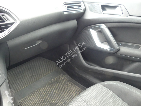 Autoutilitară Peugeot 308