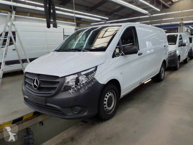 Furgoneta Mercedes Vito KA...