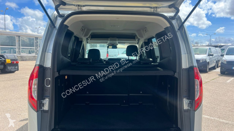 Užitkové vozidlo Mercedes 180 d