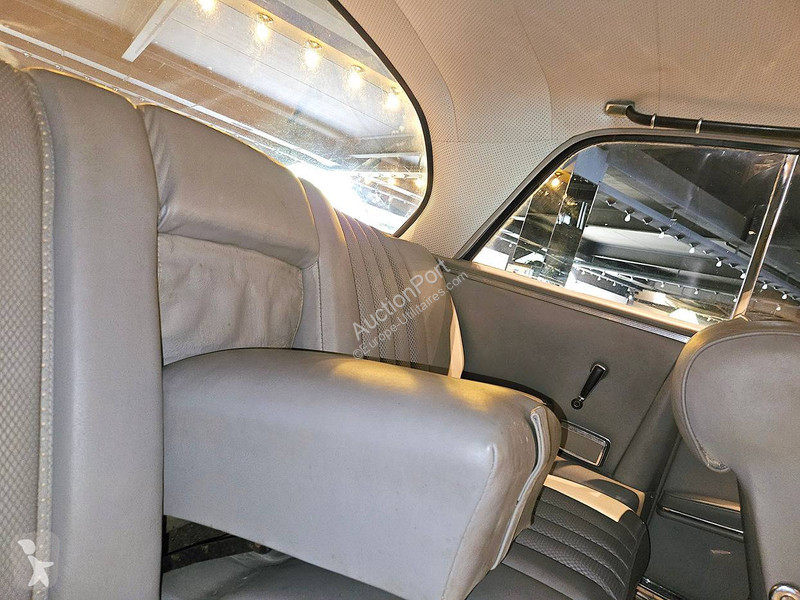 Furgoneta Mercedes (W112) Coupé _ 300 SE...