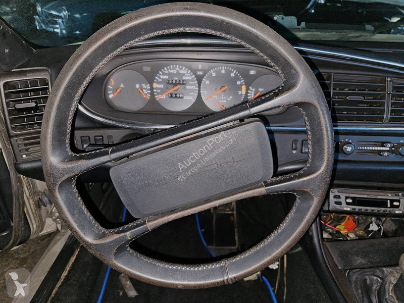 Furgoneta Porsche Turbo 944