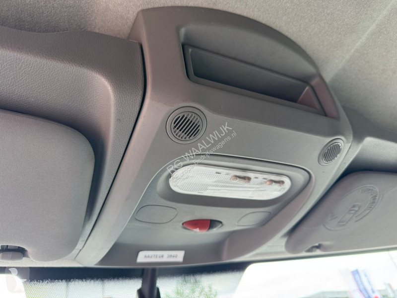 Véhicule utilitaire Renault Hoogwerker 12M