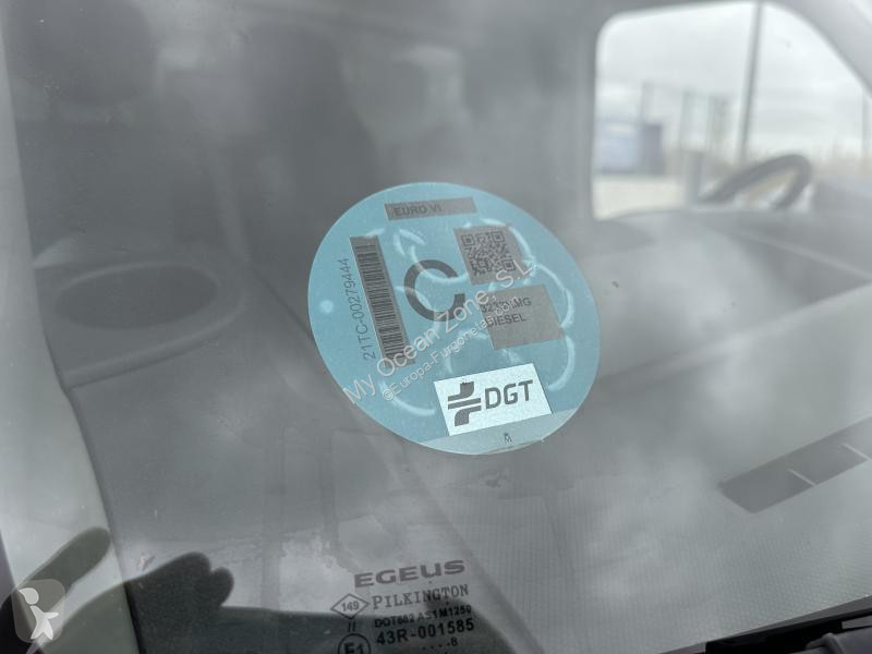 عربة نفعية Renault 2.3 DCI 150
