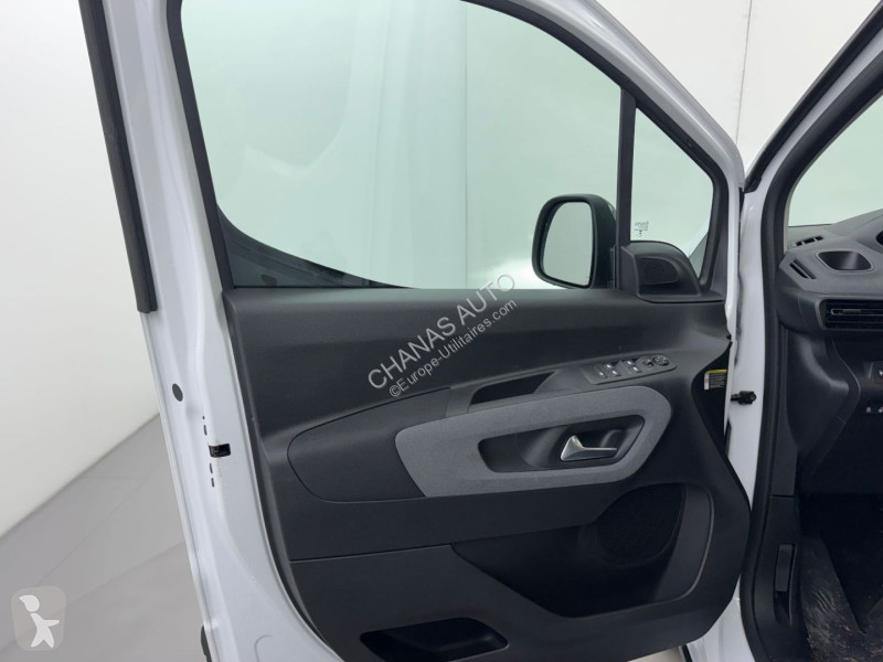 عربة نفعية Peugeot N1 1.5 BlueHDi 130 Allure...