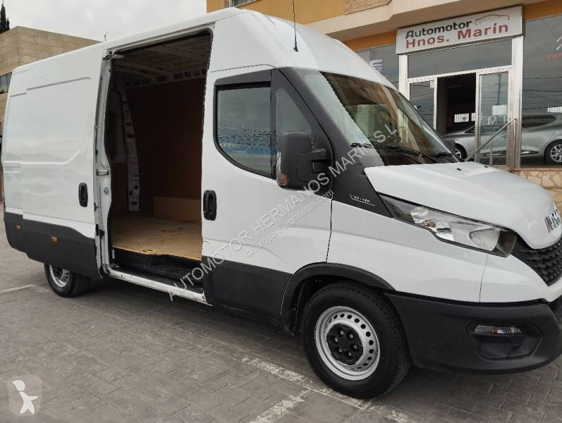 Furgoneta Iveco