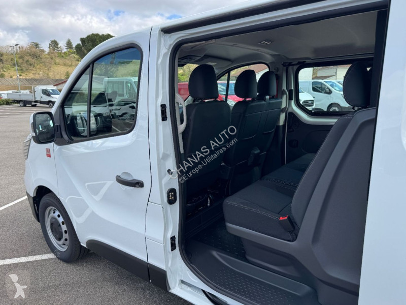 Véhicule utilitaire Renault BLUE DCI 150 GSR2...