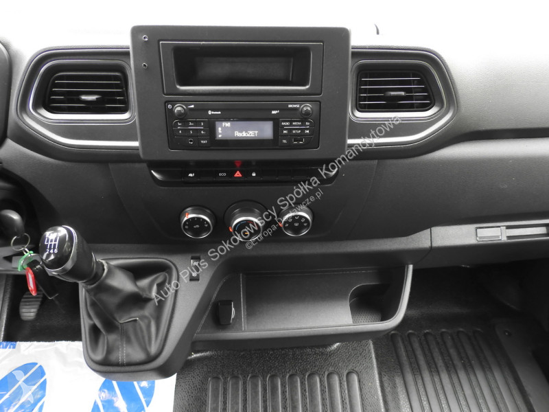 Samochód dostawczy Renault  MASTER