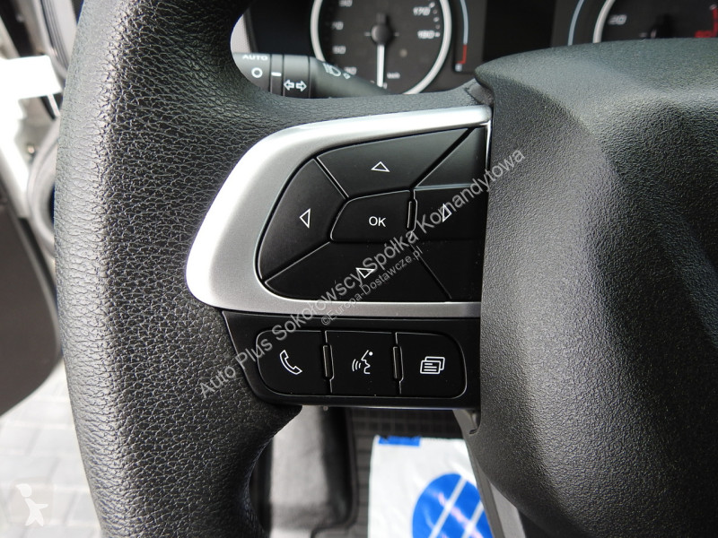 Лекотоварен автомобил Iveco 35C14 DAILY