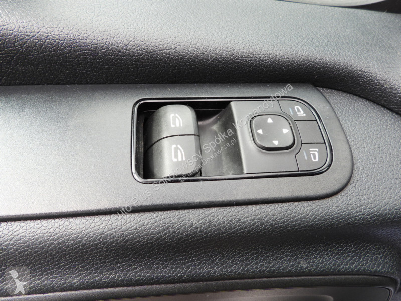 عربة نفعية Mercedes 23ASTER