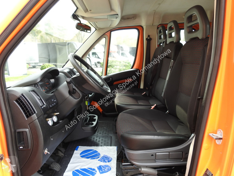 Samochód dostawczy Peugeot  BOXER