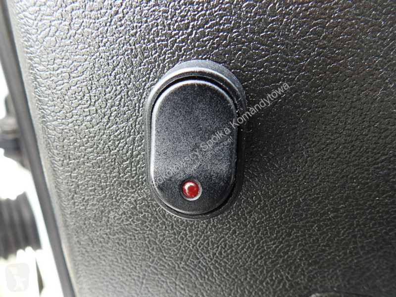 Samochód dostawczy Peugeot  BOXER