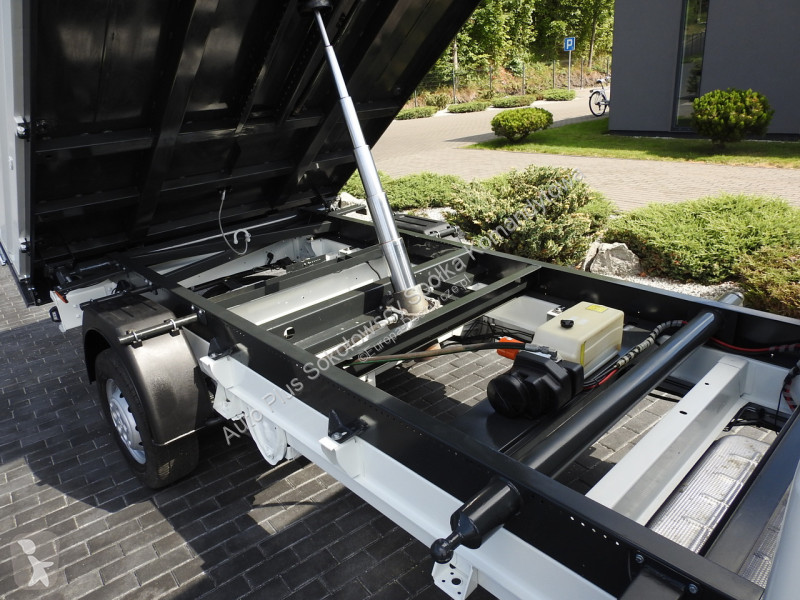 Samochód dostawczy Peugeot  BOXER