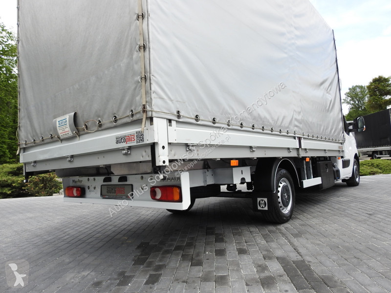 Лекотоварен автомобил Renault  MASTER