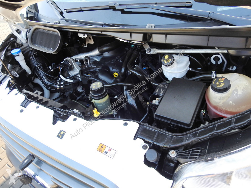 Samochód dostawczy Ford  TRANSIT
