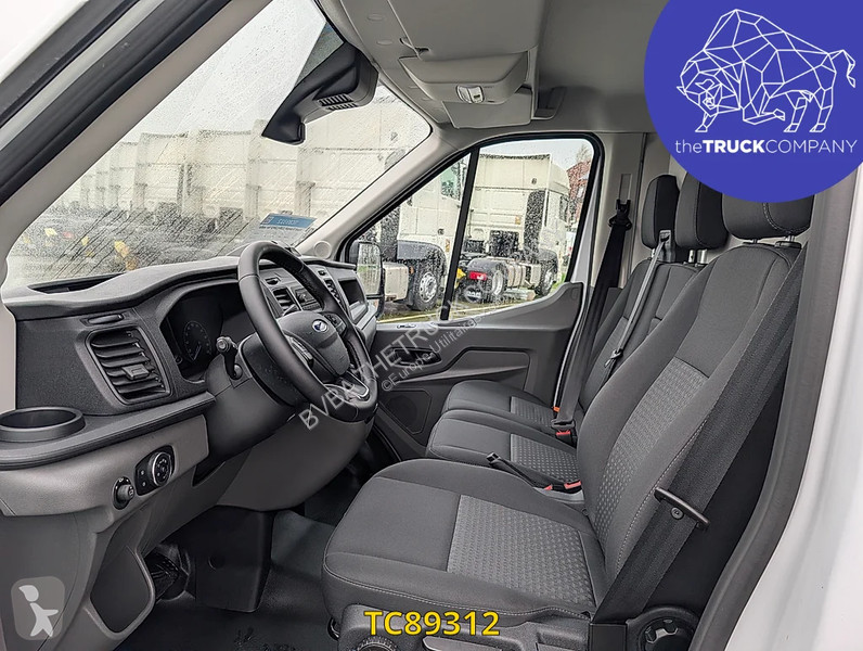 Véhicule utilitaire Ford L2H2 AUTOMATIC GEARBOX...