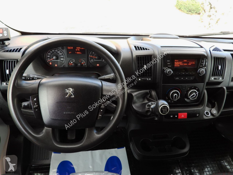 Samochód dostawczy Peugeot  BOXER
