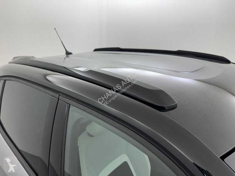 Лекотоварен автомобил Citroën 1.2 Hybride 145...