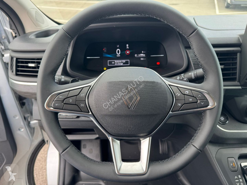 Véhicule utilitaire Renault L2H1 3T BLUE DCI...