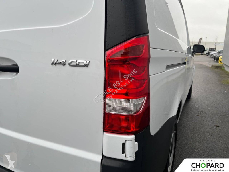 Véhicule utilitaire Mercedes VITO FOURGON 114...
