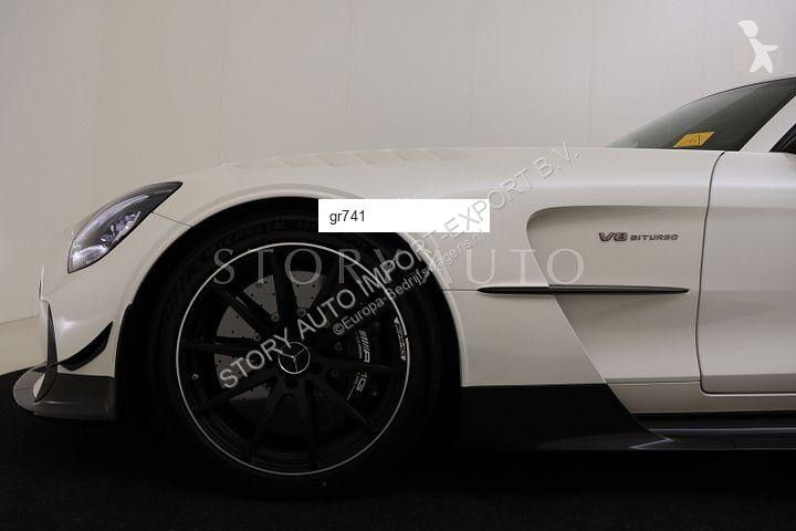 عربة نفعية Mercedes AMG GT