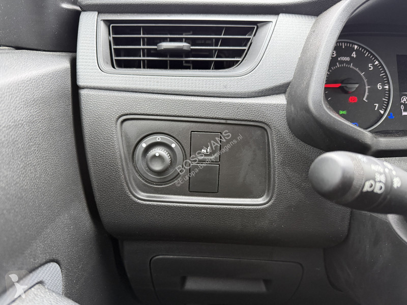Véhicule utilitaire Renault 1.3 TCe 100 Comfort...