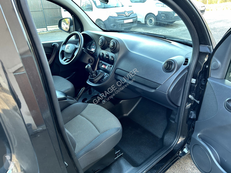 Véhicule utilitaire Mercedes Extra Long 109 1.5...