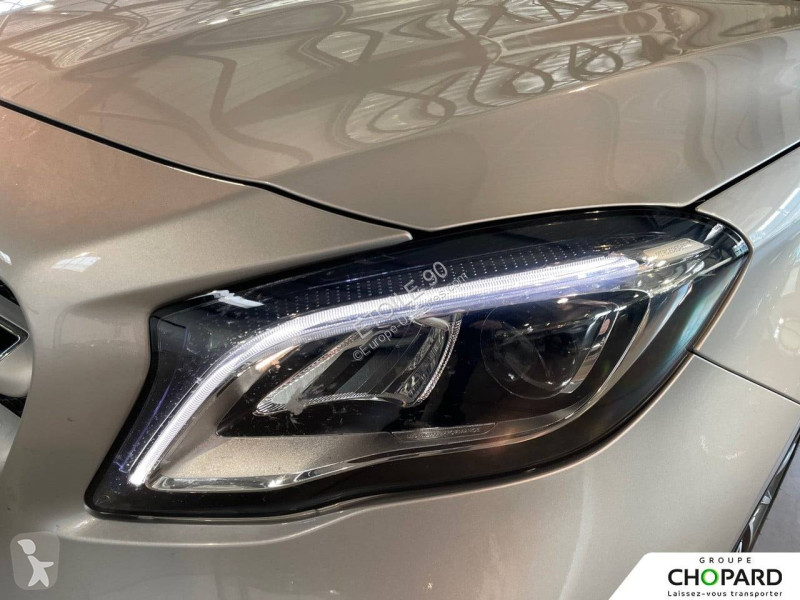 Veicolo commerciale Mercedes GLA 200 d 7-G DCT