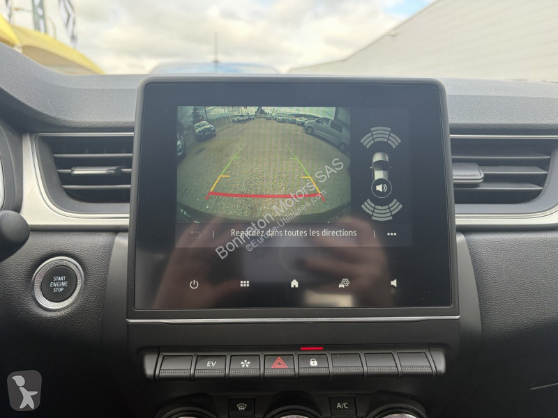Samochód dostawczy Renault (2) Intens E-TECH...