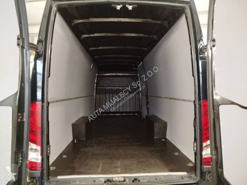 Samochód dostawczy Iveco