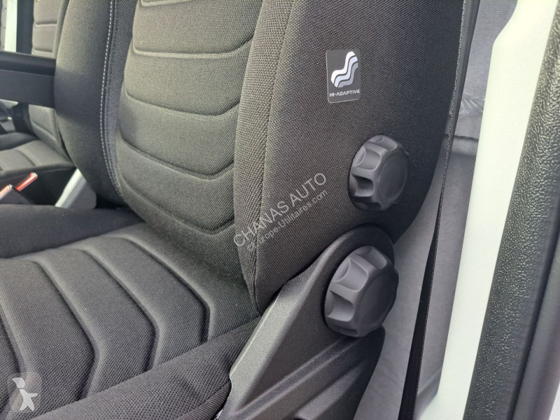 Véhicule utilitaire Iveco 35S18 A8 180CV 3L...