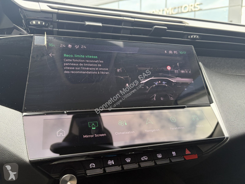 عربة نفعية Peugeot 308 (3) PureTech 130 S&S ALLURE