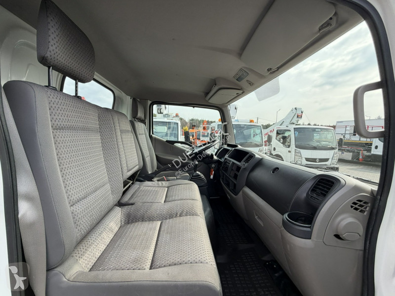 Nissan  Transporter