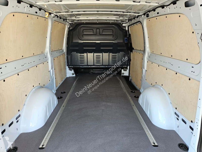 عربة نفعية Mercedes Vito...