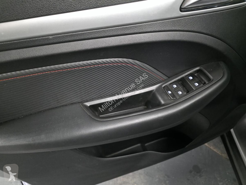 Samochód dostawczy MG ZS 1.5L VTi  Tech - 106...