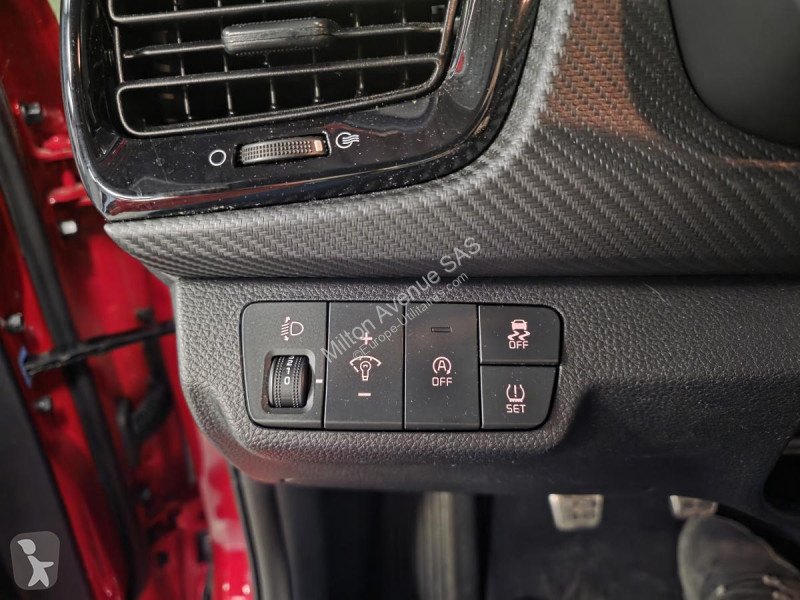 Véhicule utilitaire KIA RIO 1.0 T-GDi MHEV -...