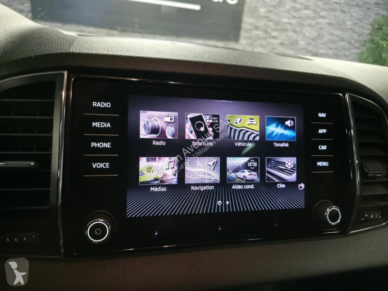 Samochód dostawczy Skoda KAROQ 2.0 TDI SCR -...