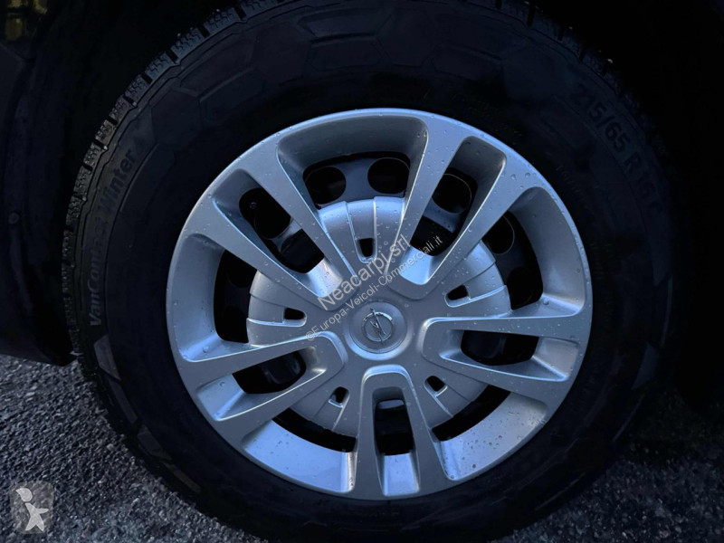 عربة نفعية Opel