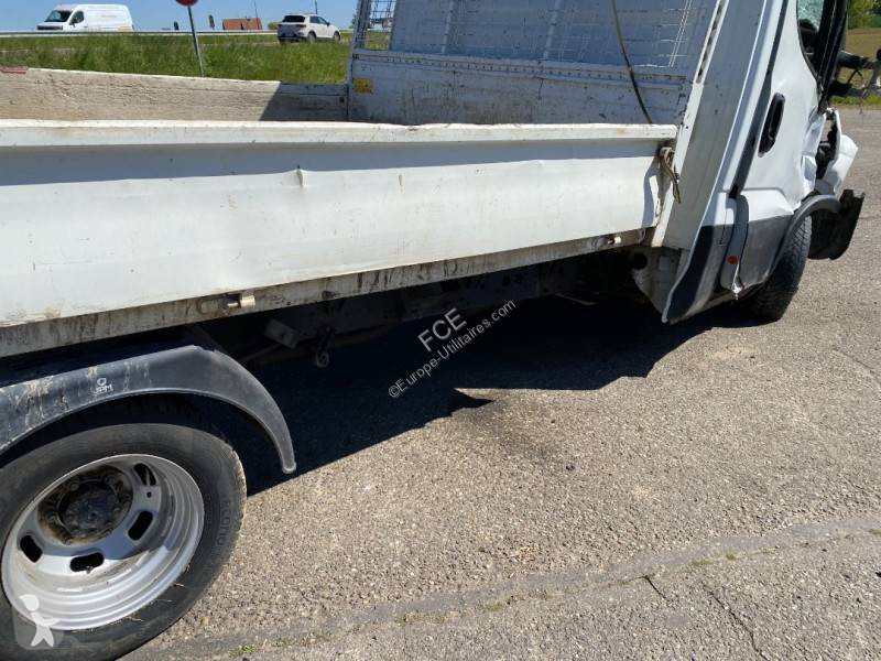 Véhicule utilitaire Iveco