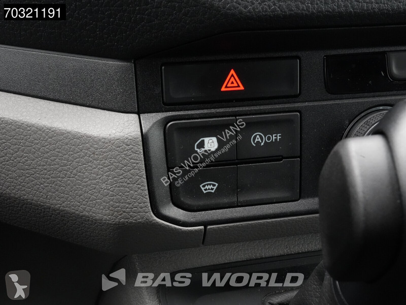 Volkswagen 140pk Automaat L3H3 Trekhaak Navi...