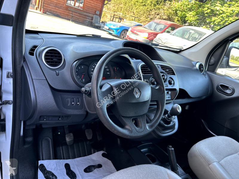Véhicule utilitaire Renault Maxi Grand Volume...