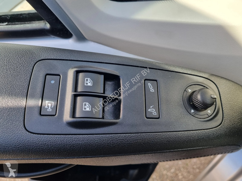Furgoneta Peugeot 2.0 HDI L2H2 9 Persoons Euro 6
