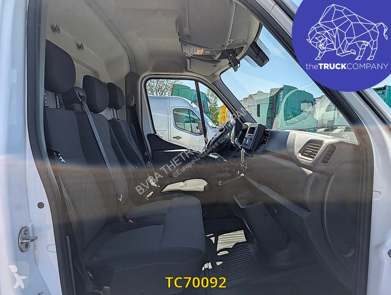 Samochód dostawczy Renault 145.35 nacelle klubb