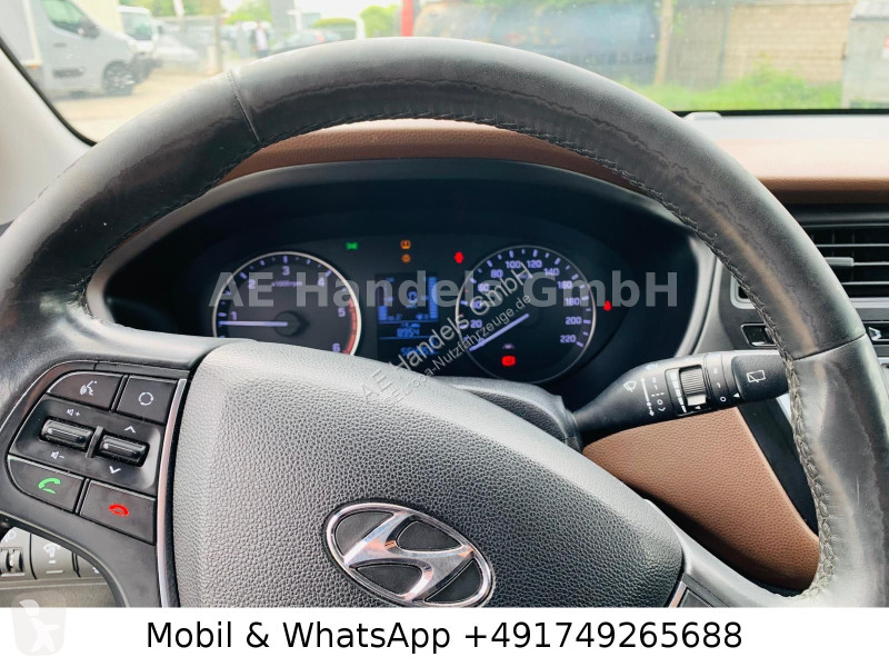 Samochód dostawczy Hyundai i20 blue Trend 1,4 L...