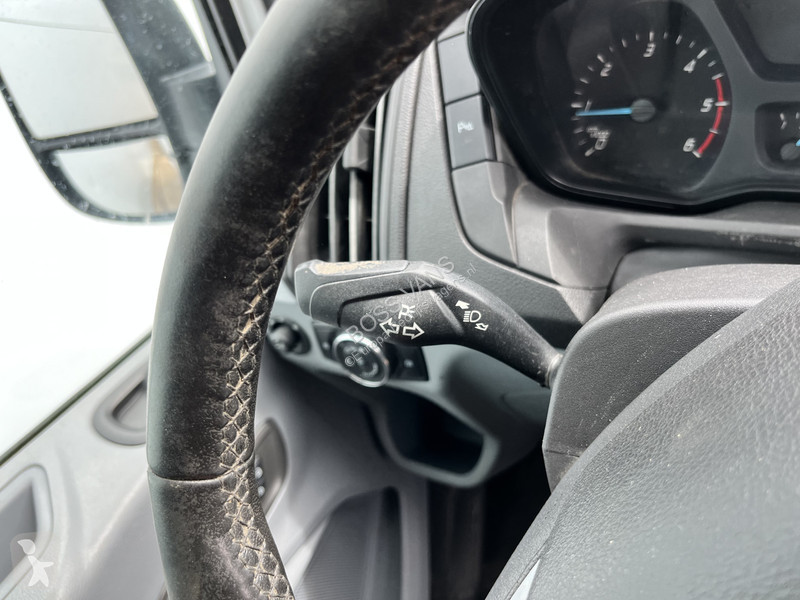 Véhicule utilitaire Ford 2.0 TDCI 130PK L2H2...