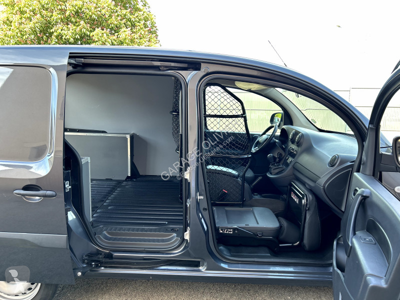 عربة نفعية Mercedes Long 109 1.5 CDI 95 Pro